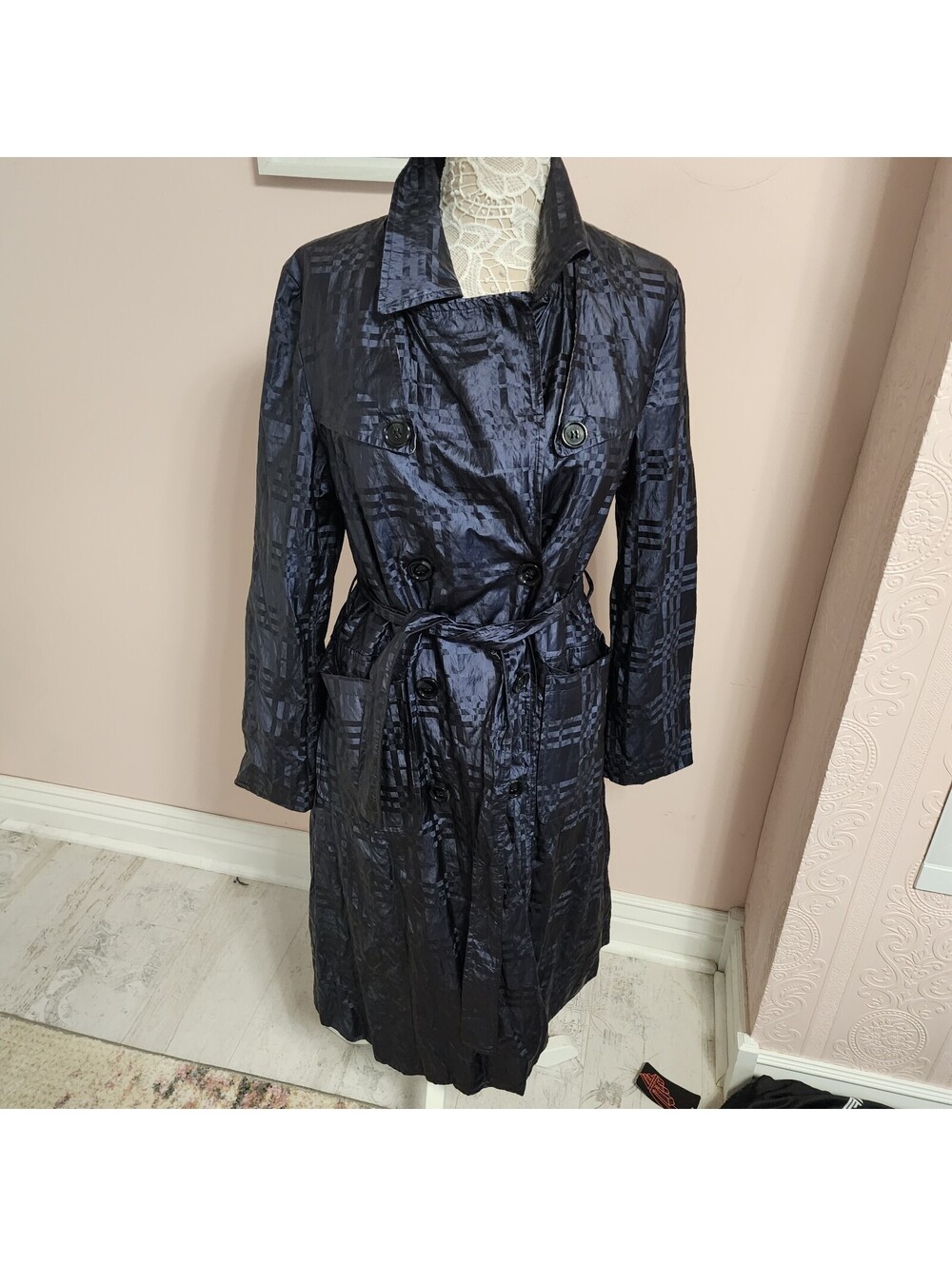Rebecca Elliot Women’s Medium Navy Belted Trench Raincoat Shiny Textured